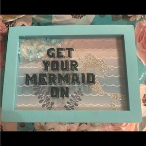 Beautiful girls Get Your Mermaid On jewelry/special wooden box, Pre-owned